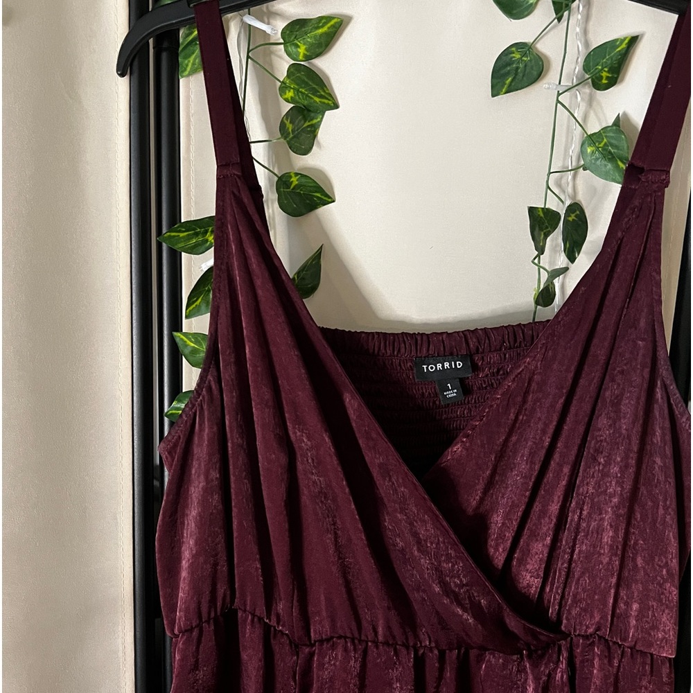 TORRID Wine Color Dress Size 1 with Pockets
